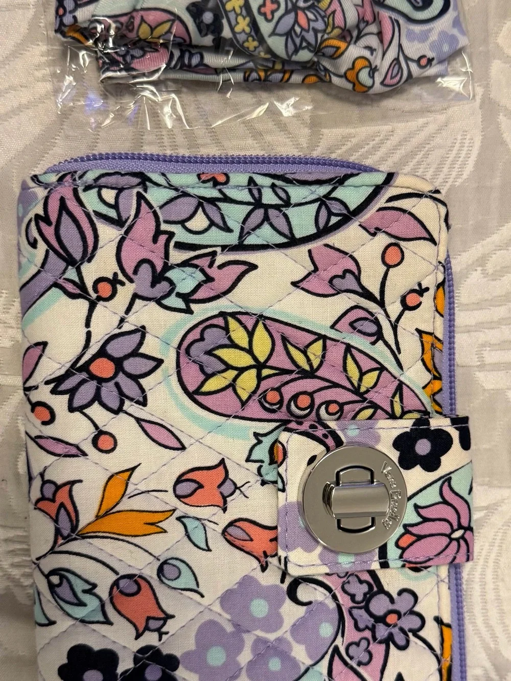 Vera Bradley Maddalena (Retired) 8 Piece Lot